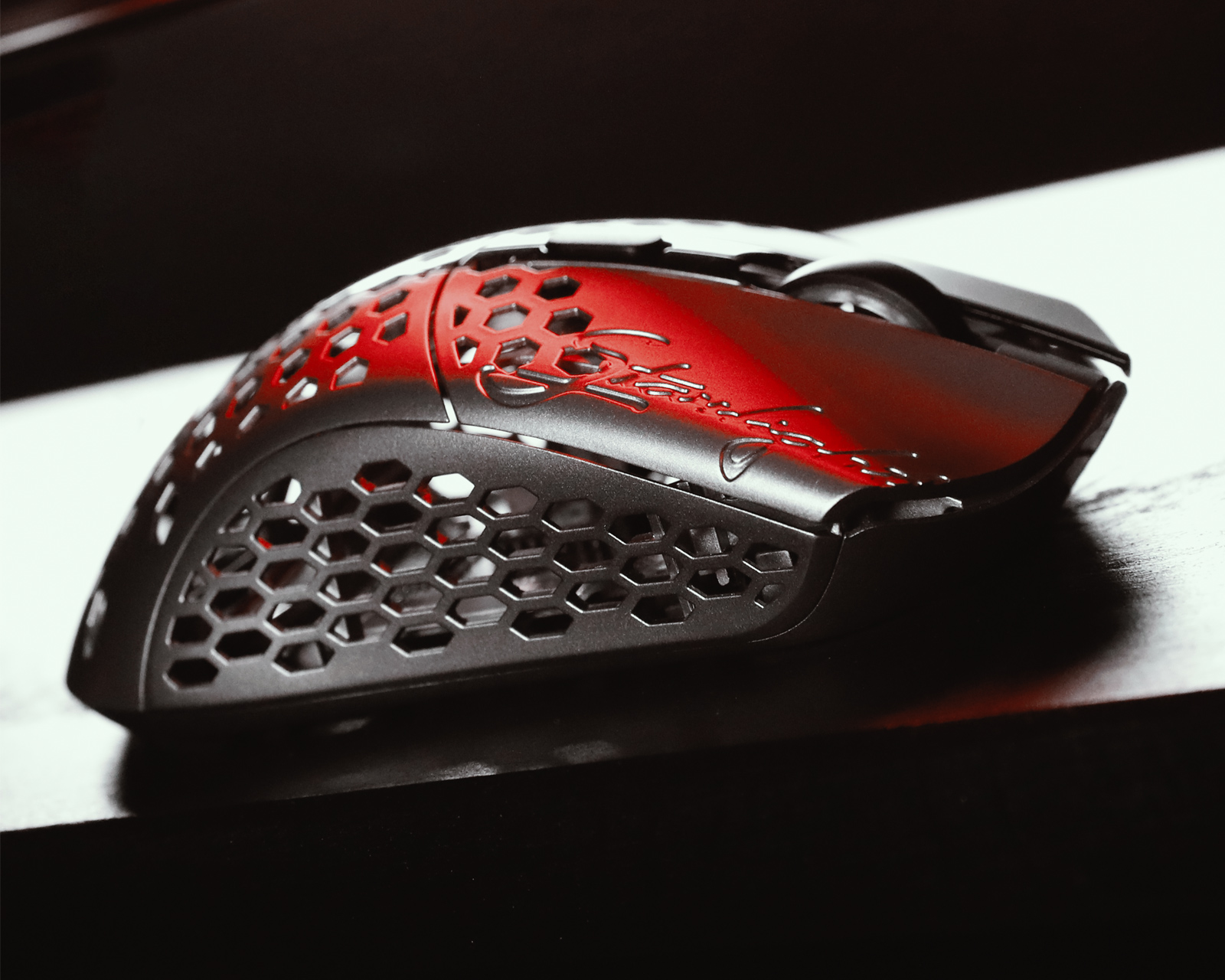 Finalmouse Starlight Pro - TenZ - Trådløs Gaming Mus - Small
