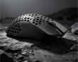 M6 Trådløs Carbon Fiber Gamingmus - Svart