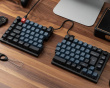 Q11 Hotswap Knob Split ISO Tastatur - Sort [Gateron G Pro Red] (DEMO)